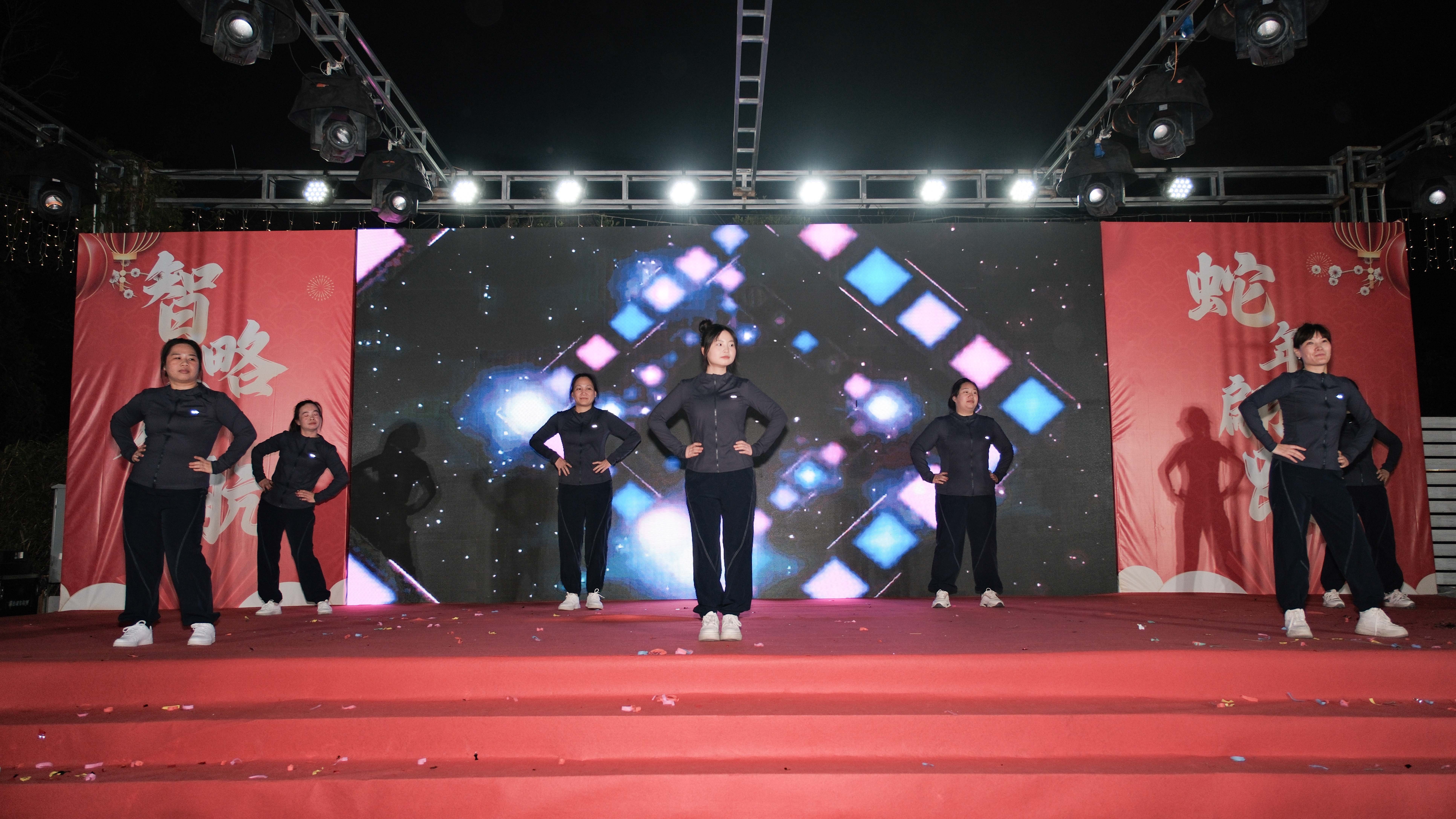 久信達(dá)科技2024年年會(huì)圓滿落幕：感恩同行，共創(chuàng)環(huán)保新未來(lái)，乘風(fēng)破浪，夢(mèng)想起航(圖10)